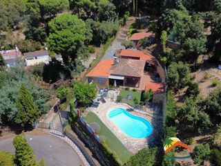 Casa a Aiguaviva Parc. R02650 casa con piscina y licencia tur�stica en aiguaviva parc,
