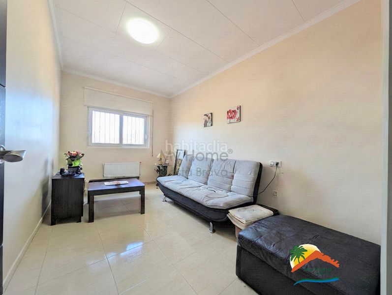 Foto 9a07ed83-fb9d-4922-93f0-cbc2e7238a55. Casa amb xemeneia calefacció aparcament piscina a Lloret de Mar