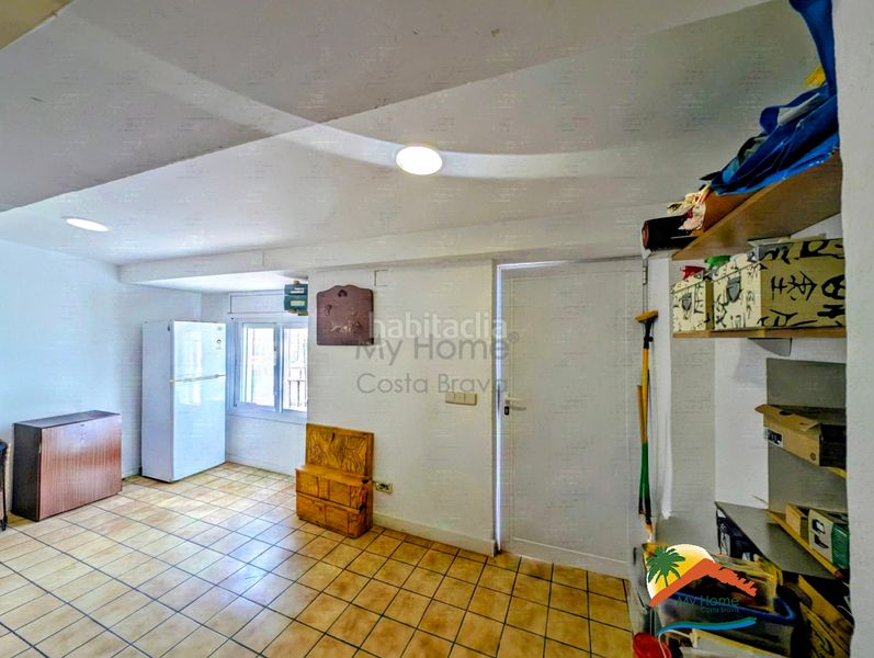 Foto efb625ef-f3ae-4866-9a9c-bd2876a9ee62. Casa amb xemeneia calefacció aparcament a Roca Grossa Lloret de Mar