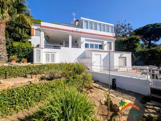 Casa en Roca Grossa. R02657 casa con licencia turística, vistas al mar y apartamento