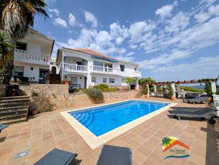 Maison à Serra Brava. R02659 casa con vistas espectaculares al mar, piscina , garaje y