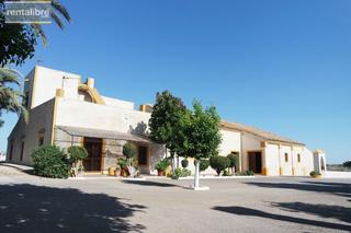 Casa en Carretera de Sanlcar - Sudamrica. Casero de mas de 640 m y 1882 m de parcela