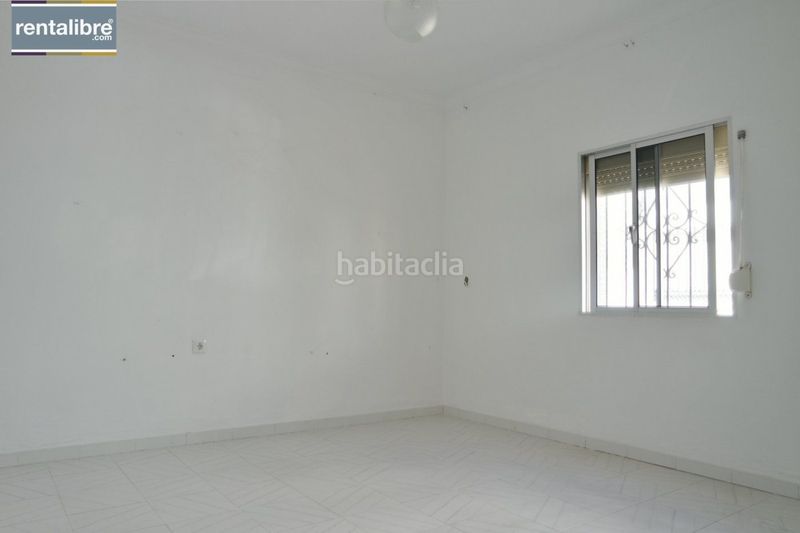 Foto 4607ff12-f070-44d8-8a84-6f081743d93a. Casa a Trebujena