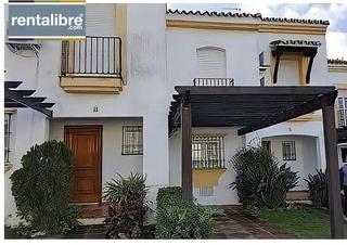Casa adosada en Nueva Atalaya. Oportunidad !!!! precio inmejorable. unifamiliar en regimen de m