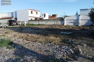 Terreny residencial a Ctra Jerez-Ctra del Puerto. Gran parcela urbana de mas de 500 metros