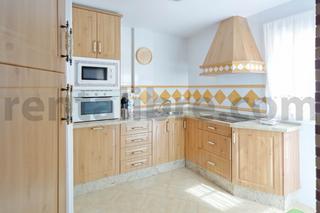 Semi detached house in El Rocío - La Milagrosa
