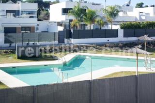 Casa adossada a Pozoalbero. Adosado con 3 dormitorios en planta baja