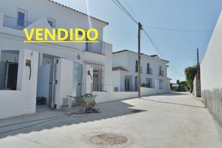Maison jumelée à V Centenario-Piletas-Capuchinos. Empiece a disfrutar desde el principio!!