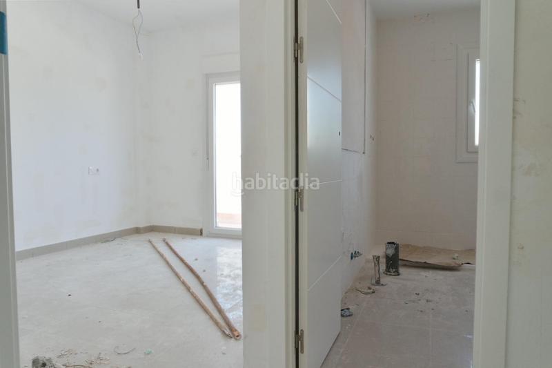 Foto 3a35ba85-35c7-4080-8902-cd7e5d0c424f. Casa aparellada amb calefacció aparcament a V Centenario-Piletas-Capuchinos Sanlúcar de Barrameda