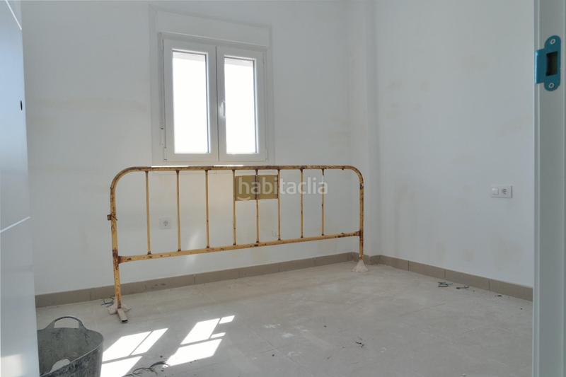 Foto b6cc8a6f-641b-4103-a3f7-d36daad955c5. Casa aparellada amb calefacció aparcament a V Centenario-Piletas-Capuchinos Sanlúcar de Barrameda