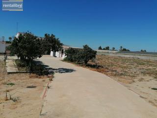 Mas à Chipiona Norte. Parcela de mas de  7.800 m con dos viviendas inscritas. luz agua