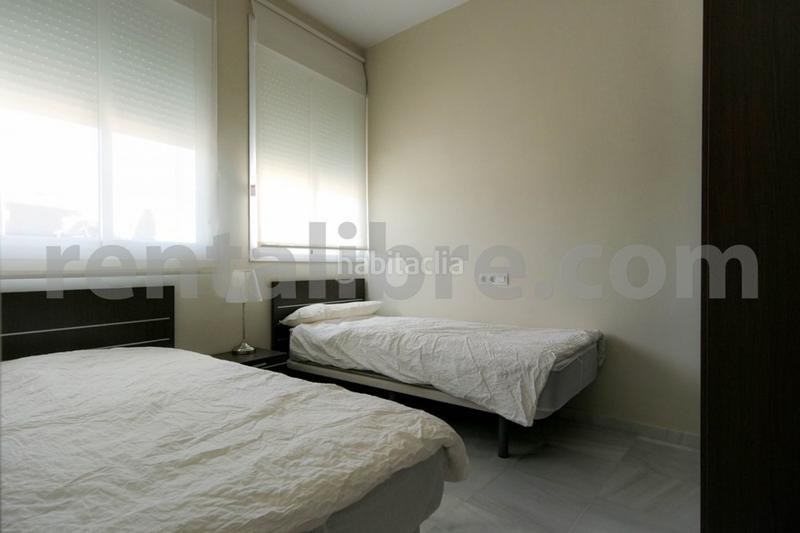 Foto 5ed79f8f-66bb-4e54-adba-f2cf1ae69403. Location attique avec parking dans Centro Jerez de la Frontera