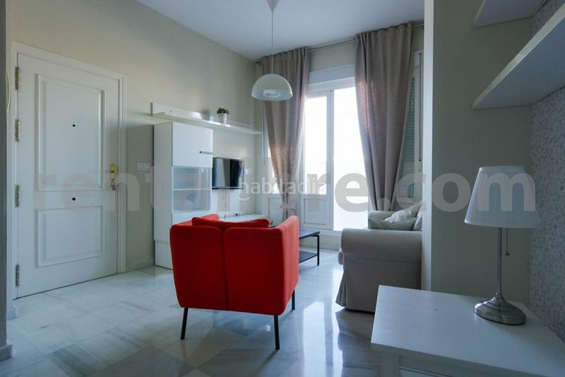 Foto e9a715cb-5563-45c2-85a3-c0bce5cd7a68. Rent penthouse with parking in Centro Jerez de la Frontera