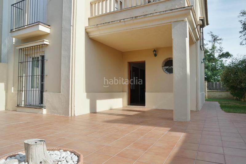 Foto bff767e7-9f7e-46e1-af33-00068ff53a97. Casa bifamiliare con parcheggio in V Centenario-Piletas-Capuchinos Sanlúcar de Barrameda