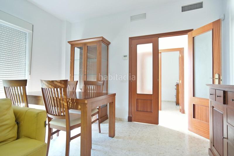 Foto 2018e21a-9104-4c0f-8b01-fe740a2ba673. Casa aparellada amb aparcament a Caballero Bonald-S. José Obrero-Guadalcacín Jerez de la Frontera