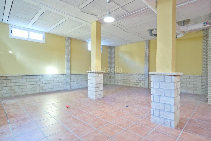 Foto 8bcb1e54-8c11-45a3-a71d-e98e76099edb. Casa aparellada amb aparcament a Caballero Bonald-S. José Obrero-Guadalcacín Jerez de la Frontera