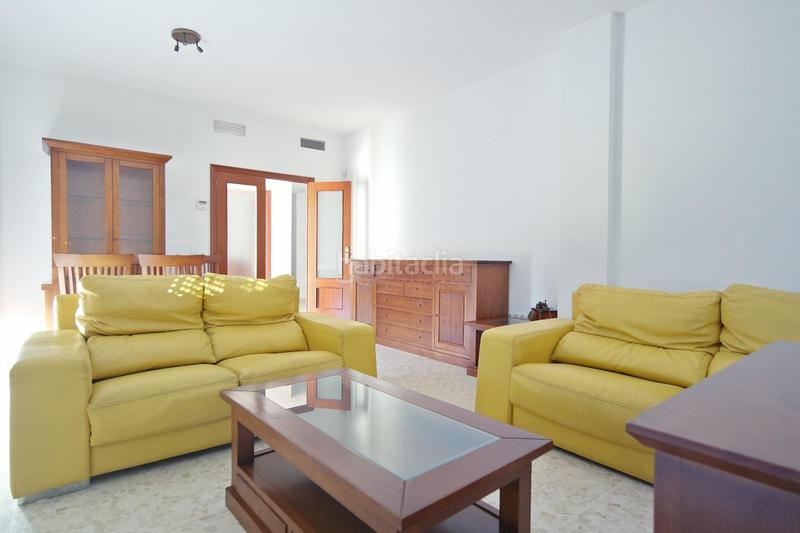 Foto 977bcaf6-73d8-419a-b29b-4f550f48e443. Casa aparellada amb aparcament a Caballero Bonald-S. José Obrero-Guadalcacín Jerez de la Frontera