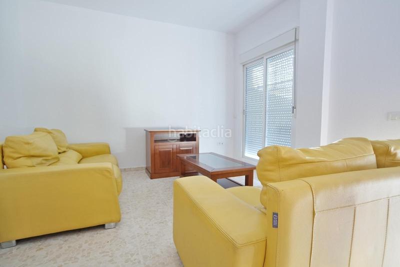 Foto e4e7cc91-8da2-4a17-b0ab-373b3e59d468. Casa aparellada amb aparcament a Caballero Bonald-S. José Obrero-Guadalcacín Jerez de la Frontera