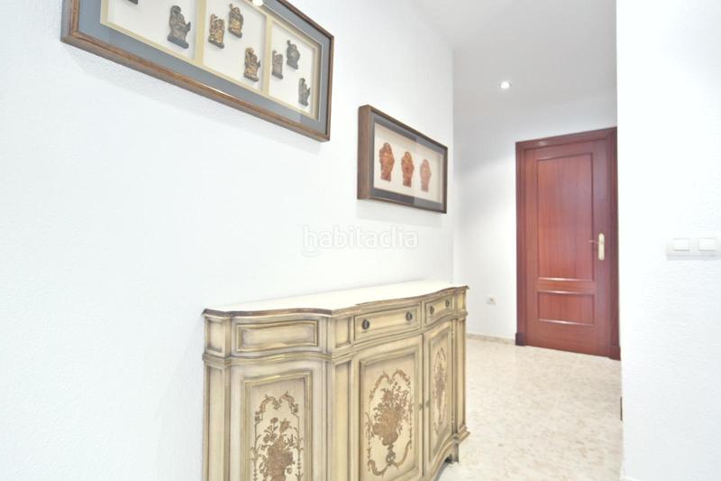 Foto fe26f940-2064-4fbe-81b3-233d7a17755f. Casa aparellada amb aparcament a Caballero Bonald-S. José Obrero-Guadalcacín Jerez de la Frontera