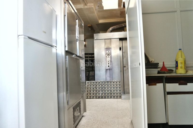 Foto 91880b01-d15e-4e96-961e-fdac30ba17a4. Local comercial a Ayuntamiento-Barrio Alto Sanlúcar de Barrameda