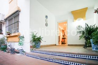 Casa a schiera in El Altillo. Adosado en residencial albarizas  montealto jerez de la frontera