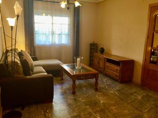 Miete Reihenhaus in Pago San José - Princi - Jerez. Adosado  zona canaleja   3 dormitorios amueblado