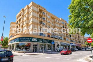 Appartamento in Chapín - Campus Universitario - Navinco. Piso 3 dormitorios en avenida europa