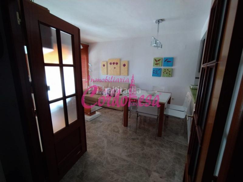 Foto 03d2fdf0-a4ca-4383-8c2b-b529770c263e. Appartamento con riscaldamento parcheggio piscina in Córdoba