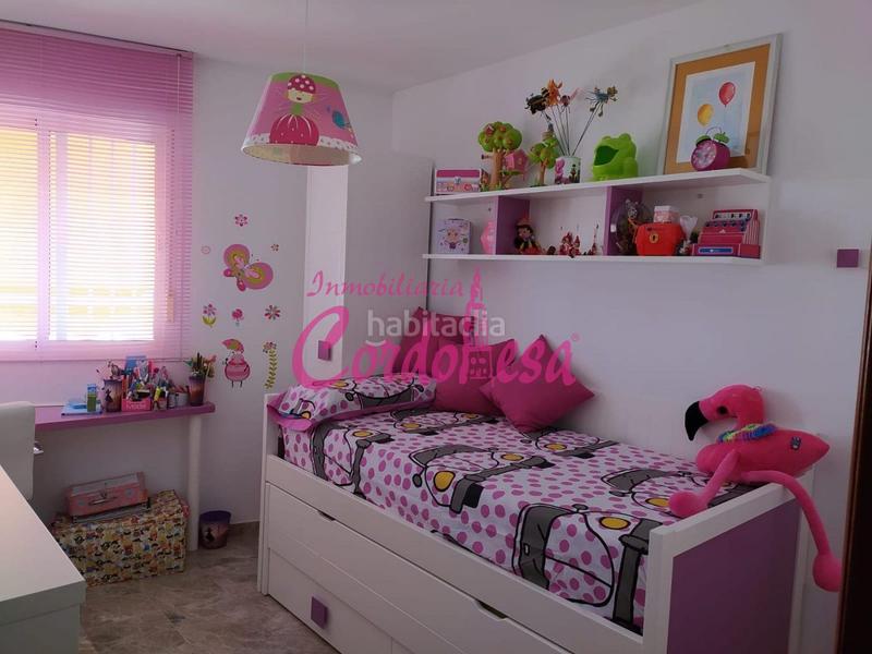 Foto ab8e45eb-f399-420a-b57e-76833dcfe971. Appartamento con riscaldamento parcheggio piscina in Córdoba