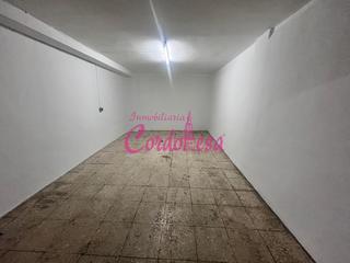 Aparcament cotxe a Santa Rosa - Valdeolleros