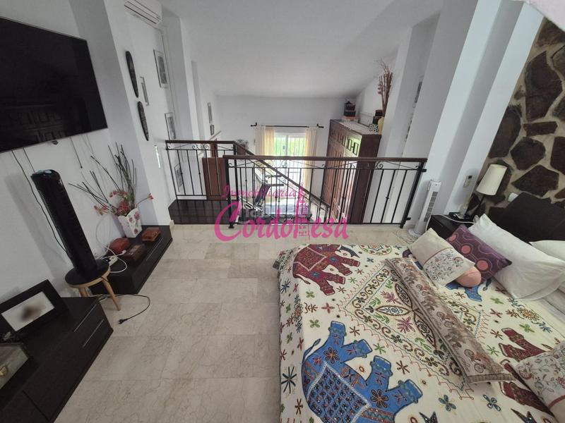 Foto bf4e989a-eaa0-4e8d-b7b1-857e325b0923. Chalet magnifico chalet con piscina y garaje en los encinares. Alcolea!!!! en Córdoba