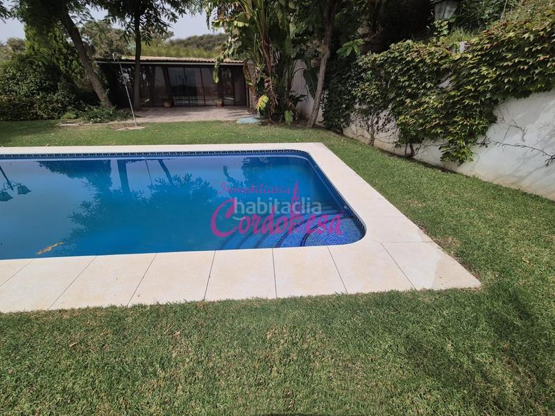 Foto ee02ba75-5842-49c9-b0f4-1cdc28f5f419. Chalet magnifico chalet con piscina y garaje en los encinares. Alcolea!!!! en Córdoba