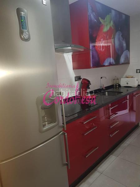 Foto fcbc64a7-afa2-476a-8edf-5124a449ee47. Piso amplio piso zona av. barcelona ideal para vivir en Córdoba