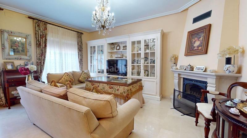 Foto b2762696-6093-4aa7-8f3b-bb33cd4f5e73. Casa con riscaldamento parcheggio in El Higuerón Córdoba