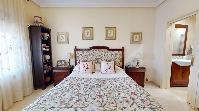 Foto e6437909-086d-4318-941d-3d6786f46ad4. Casa con riscaldamento parcheggio in El Higuerón Córdoba