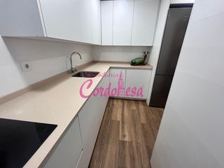 Miete Etagenwohnung in Sta. Marina - San Andrés - San Pablo - San Lorenzo. Amplio y luminoso piso en zona san andrés, córdoba  ideal para f