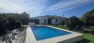 Masia en Alcolea. Parcela de recreo en las cig�e�as  tu oasis espera!