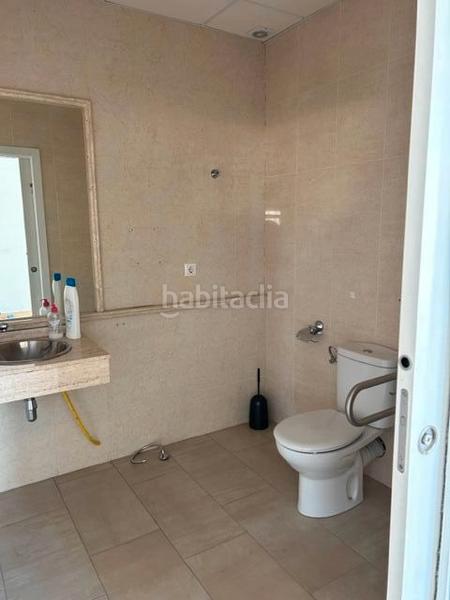 Foto 3eb5a939-802d-4edf-b646-d4ef36197ce2. Alquiler local comercial local instalado como oficina en zona arcangel en Córdoba