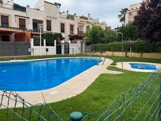 Casa adossada a El Brillante -El Naranjo - El Tablero. Magnifica casa en mirabueno