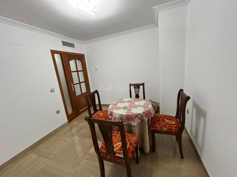 Foto 0ab851b3-4c3d-4b50-b7c1-544418640fae. Lloguer pis amb calefacció a Santa Rosa - Valdeolleros Córdoba