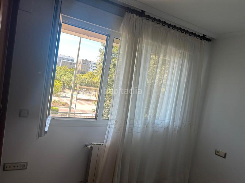 Foto 26f5782f-dcf1-47cf-963a-e486c460ea18. Lloguer pis amb calefacció a Santa Rosa - Valdeolleros Córdoba