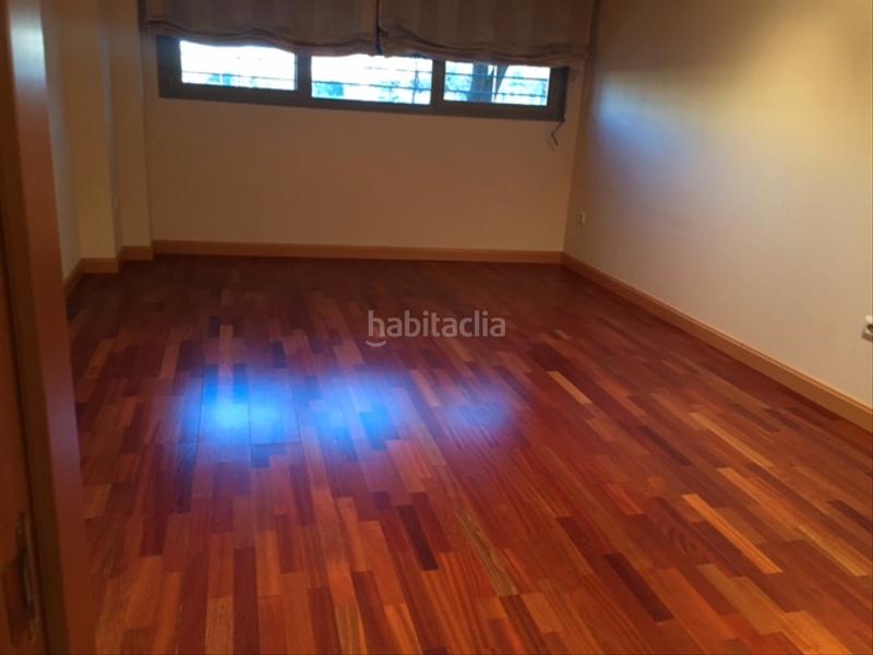 Foto 3761321a-0cf8-42f2-9197-428c7b7a0bbf. Piso excelente piso con garaje y trastero junto al vial en Córdoba