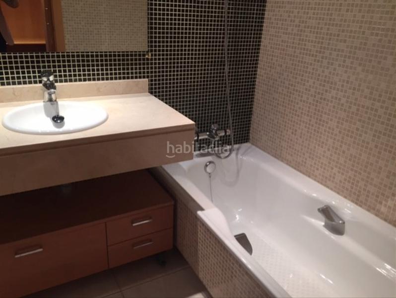 Foto 95f3fc18-85d0-4e93-9f46-bbbb575cee07. Piso excelente piso con garaje y trastero junto al vial en Córdoba