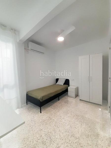 Foto 63c978a3-4364-4dd9-90ca-28a3de4fd7bf. Alquiler piso  ideal para familia y estudiantes en zona la ribera en Córdoba