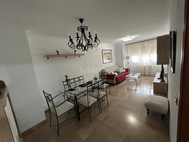 Foto d6ec9c91-1974-49f3-a596-36068249b155. Location appartement avec chauffage parking dans Centro Córdoba