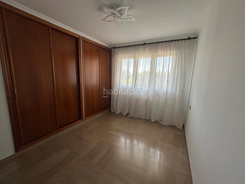 Foto bcbb8bd3-114c-4273-accd-e9013670eea2. Rent flat with heating parking in Centro Córdoba