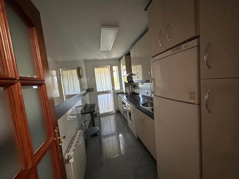 Foto f6f481fe-d4a3-4b04-9e5f-0e234181310e. Rent flat with heating parking in Centro Córdoba