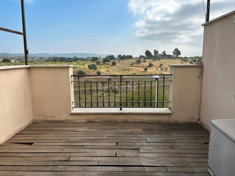 Foto 3f8eeaf9-a580-40ac-a493-dbf0fbeb459a. Casa amb xemeneia calefacció aparcament piscina a Córdoba