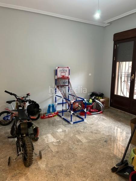 Foto 63917dd3-159f-4acf-bfcc-948559ea20ea. Maison jumelée avec cheminée chauffage parking piscine dans Córdoba