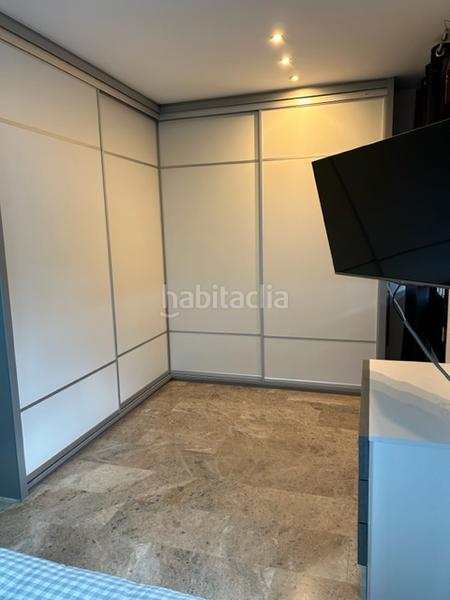 Foto e6c8753a-0f0b-41b6-9e44-b69e474ef8f0. Maison jumelée avec cheminée chauffage parking piscine dans Córdoba